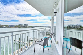 Oceana 301 East